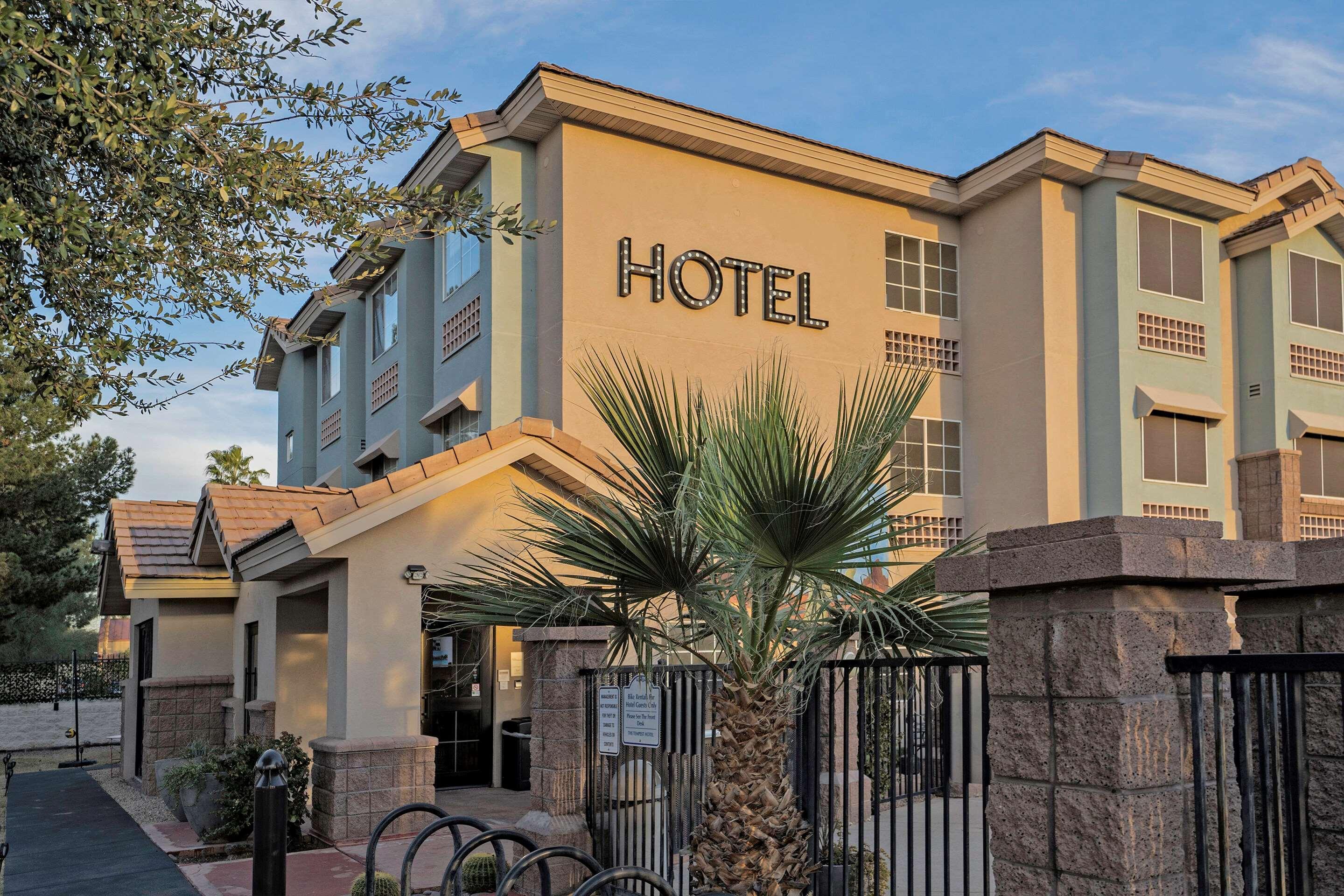 La Quinta Inn & Suites By Wyndham Tempe University, Phoenix Exteriör bild