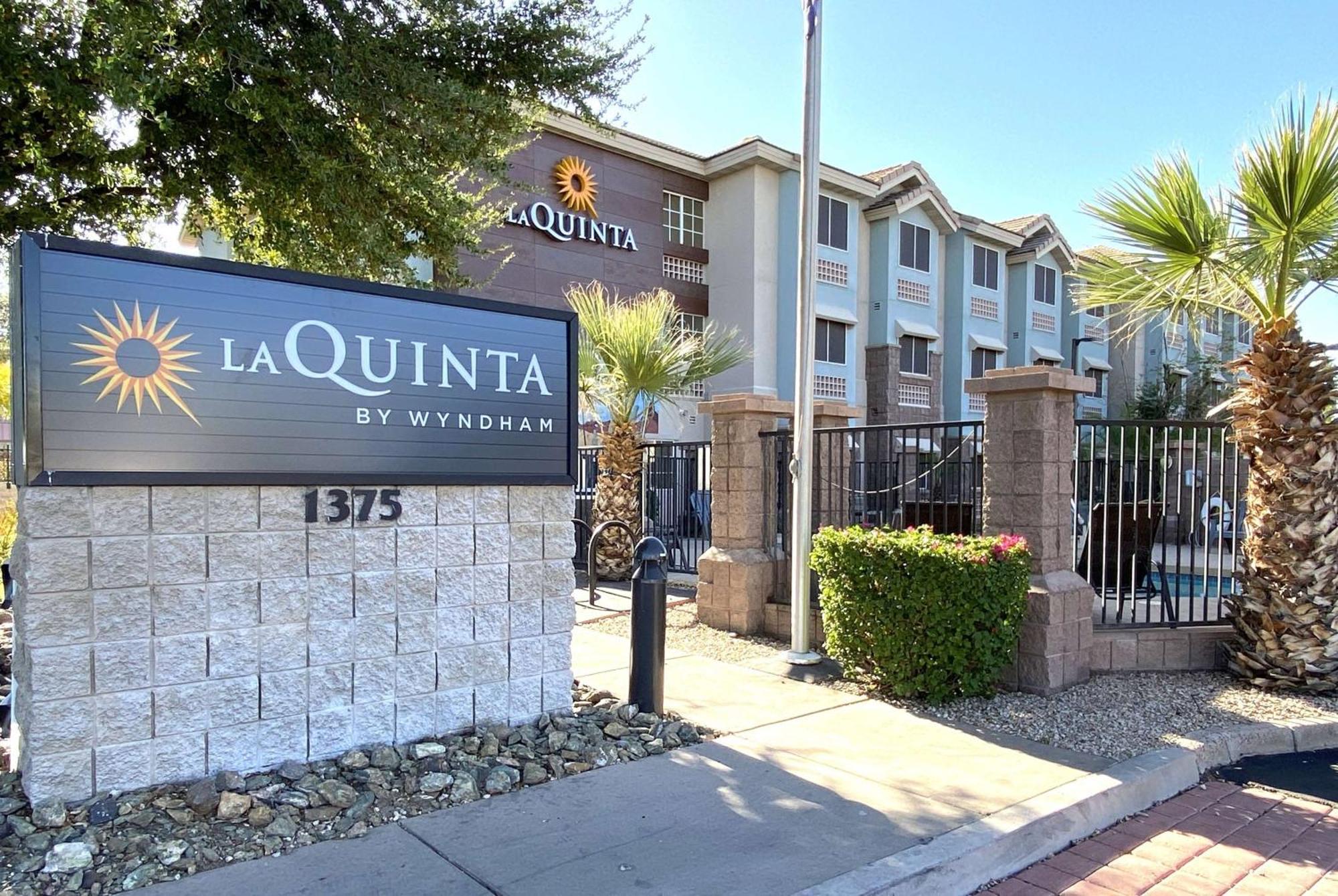 La Quinta Inn & Suites By Wyndham Tempe University, Phoenix Exteriör bild